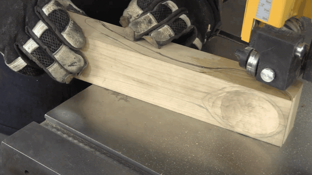 Cut Out the Spoon Shape